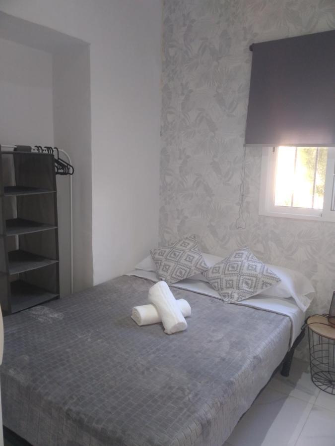 Precioso Apartamento Moderno Cerca Del Carrefour Rosaleda Malaga Exterior photo