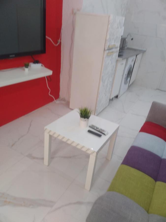 Precioso Apartamento Moderno Cerca Del Carrefour Rosaleda Malaga Exterior photo